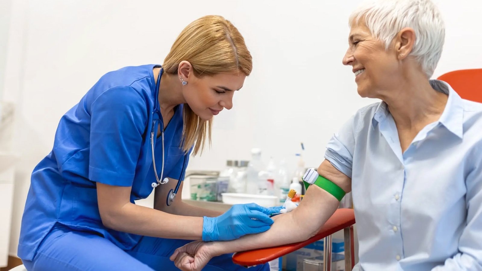 Medical Lab Professionals Week: The Expertise Behind Reliable HbA1c Testing